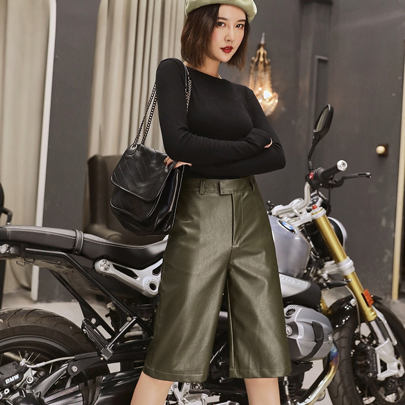 Women British Style PU Leather Short High Waist Trouser Plus Size