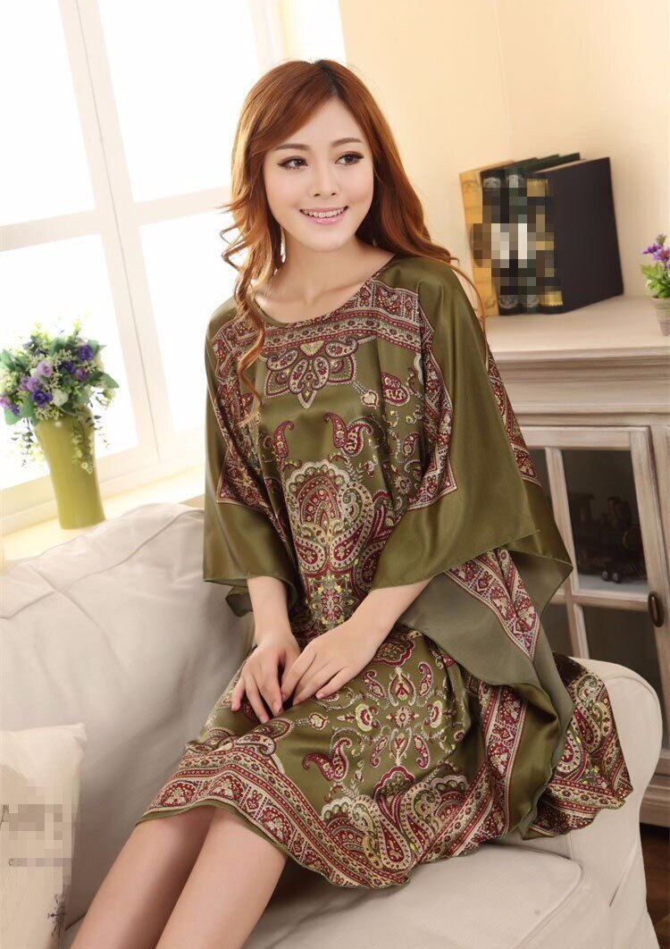 Women Chinese Style Silk Rayon Robe Sexy Loose Home Dress Bath Gown