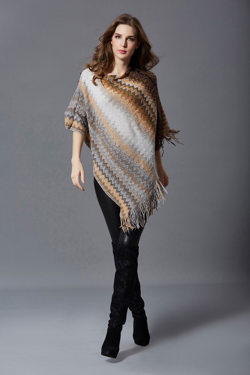 Women Vintage Ethnic Cloaks Hoodie Capes Floral Embroidery Chic Poncho Capes